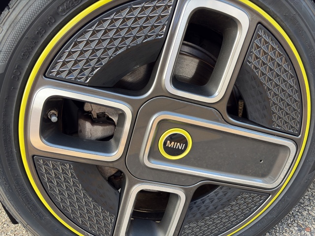 fotoG 24 del MINI MINI Cooper SE 135 kW (184 CV) 184cv Eléctrico del 2020 en Alicante