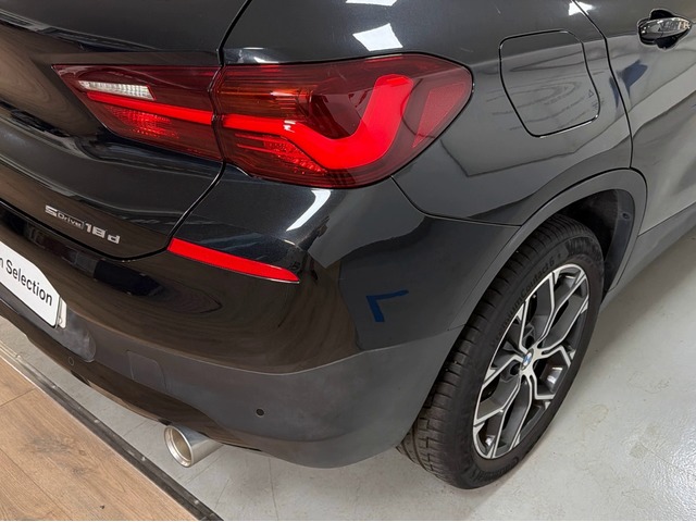 BMW X2 sDrive18d color Negro. Año 2020. 110KW(150CV). Diésel. En concesionario Triocar Gijón (Bmw y Mini) de Asturias