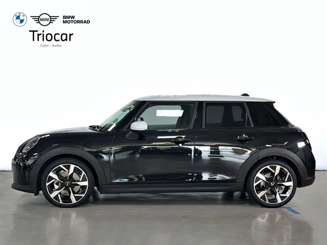 fotoG 2 del MINI MINI 5 Puertas Cooper C 115 kW (156 CV) 156cv Gasolina del 2025 en Asturias