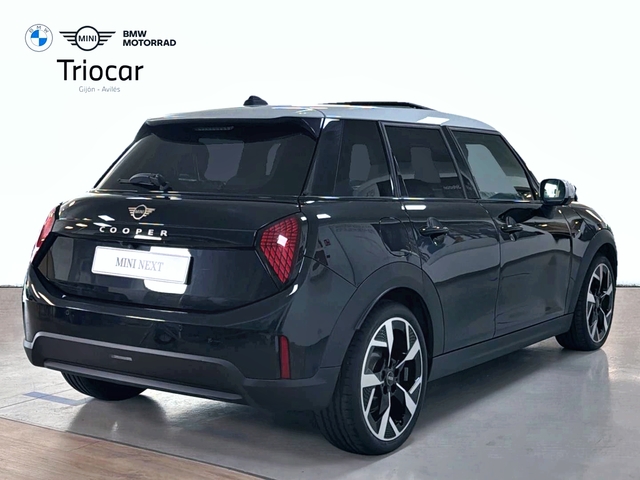 fotoG 3 del MINI MINI 5 Puertas Cooper C 115 kW (156 CV) 156cv Gasolina del 2025 en Asturias