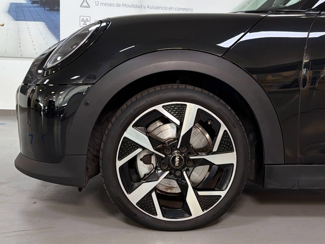 fotoG 10 del MINI MINI 5 Puertas Cooper C 115 kW (156 CV) 156cv Gasolina del 2025 en Asturias