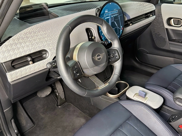 fotoG 14 del MINI MINI 5 Puertas Cooper C 115 kW (156 CV) 156cv Gasolina del 2025 en Asturias