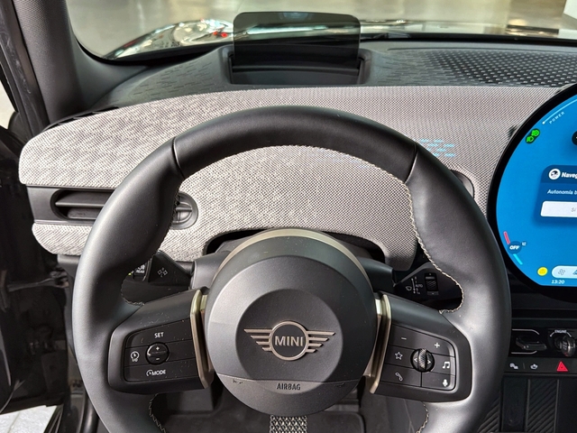 fotoG 15 del MINI MINI 5 Puertas Cooper C 115 kW (156 CV) 156cv Gasolina del 2025 en Asturias