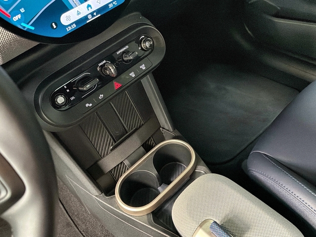 fotoG 17 del MINI MINI 5 Puertas Cooper C 115 kW (156 CV) 156cv Gasolina del 2025 en Asturias