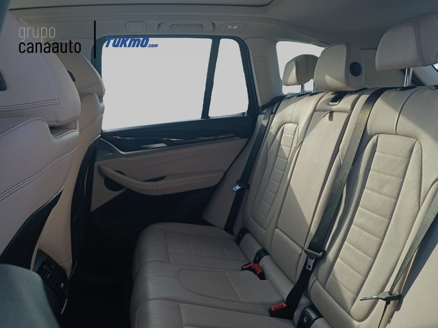 BMW X3 xDrive20d color Azul. Año 2018. 140KW(190CV). Diésel. En concesionario TACO de Sta. C. Tenerife