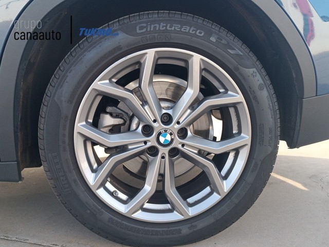 BMW X3 xDrive20d color Azul. Año 2018. 140KW(190CV). Diésel. En concesionario TACO de Sta. C. Tenerife