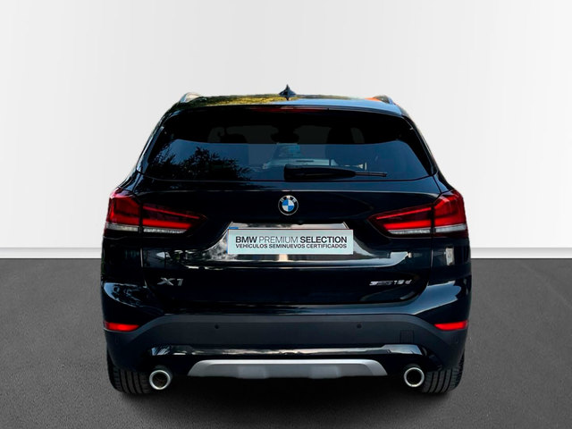 BMW X1 sDrive18d color Negro. Año 2021. 110KW(150CV). Diésel. En concesionario Murcia Premium S.L. AV DEL ROCIO de Murcia