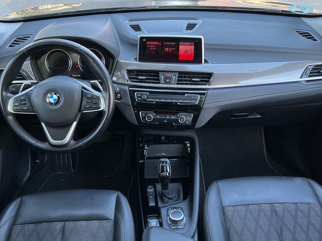 BMW X1 sDrive18d color Negro. Año 2021. 110KW(150CV). Diésel. En concesionario Murcia Premium S.L. AV DEL ROCIO de Murcia