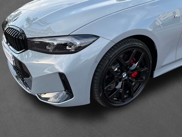 BMW Serie 3 320d color Gris. Año 2025. 140KW(190CV). Diésel. En concesionario Murcia Premium S.L. AV DEL ROCIO de Murcia