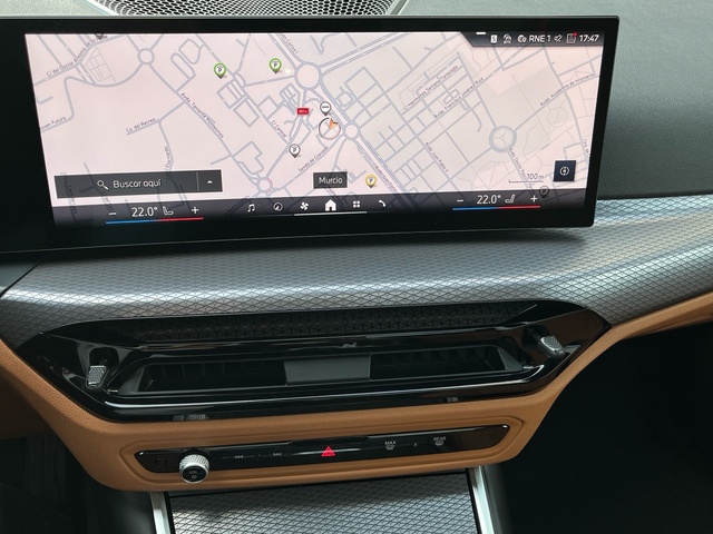 BMW Serie 3 320d color Gris. Año 2025. 140KW(190CV). Diésel. En concesionario Murcia Premium S.L. AV DEL ROCIO de Murcia