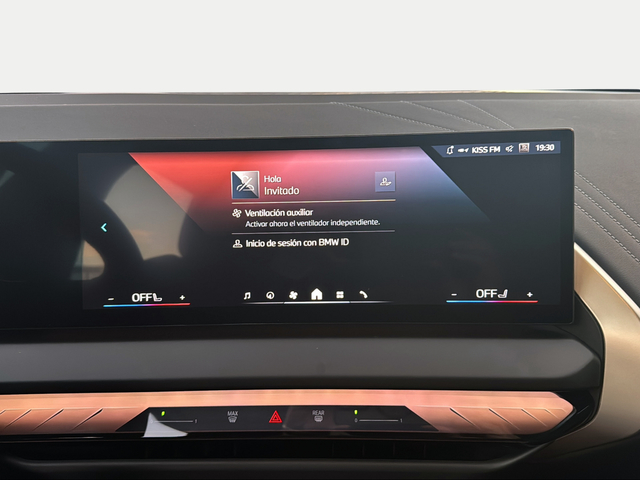 BMW X3 xDrive20d color Azul. Año 2025. 145KW(197CV). Diésel. En concesionario Ilbira Motor | Granada de Granada