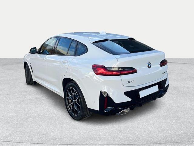 BMW X4 xDrive20d color Blanco. Año 2025. 140KW(190CV). Diésel. En concesionario Ilbira Motor | Granada de Granada