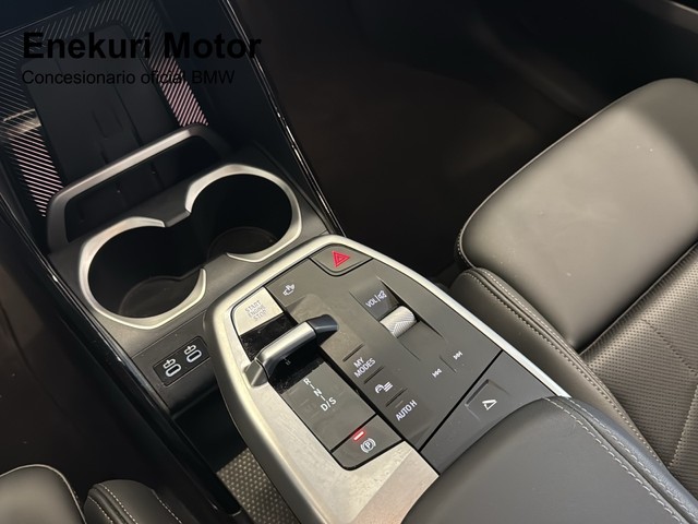 BMW X2 xDrive20d color Negro. Año 2025. 120KW(163CV). Diésel. En concesionario Enekuri Motor de Vizcaya