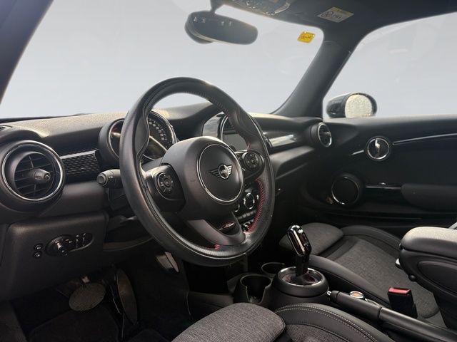 fotoG 17 del MINI MINI Cooper S 141 kW (192 CV) 192cv Gasolina del 2020 en Tarragona