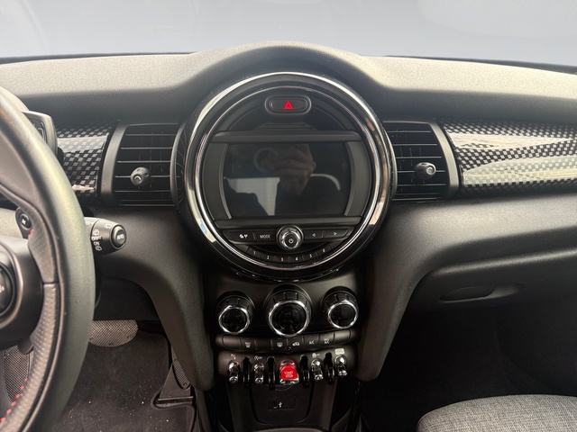 fotoG 20 del MINI MINI Cooper S 141 kW (192 CV) 192cv Gasolina del 2020 en Tarragona