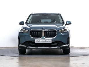 Fotos de BMW X1 sDrive18d color Verde. Año 2023. 110KW(150CV). Diésel. En concesionario Oliva Motor Tarragona de Tarragona
