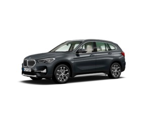 Fotos de BMW X1 sDrive20d color Gris. Año 2021. 140KW(190CV). Diésel. En concesionario Adler Motor S.L. TOLEDO de Toledo