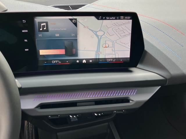 BMW Serie 1 120d color Violeta. Año 2025. 120KW(163CV). Diésel. En concesionario Proa Premium Palma de Illes Balears