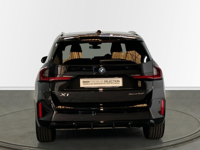 BMW X1 xDrive25e color Negro. Año 2025. 180KW(245CV). Híbrido Electro/Gasolina. En concesionario Proa Premium Palma de Illes Balears