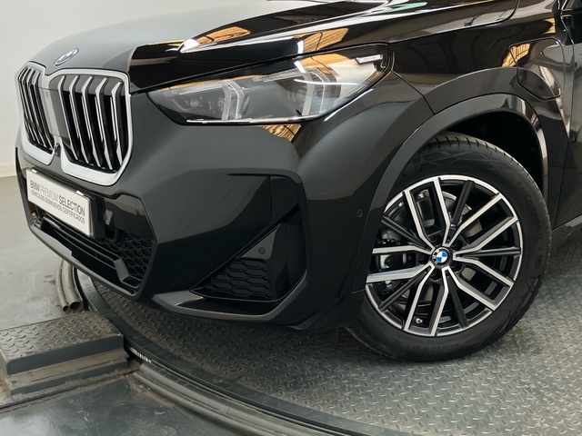 BMW X1 xDrive25e color Negro. Año 2025. 180KW(245CV). Híbrido Electro/Gasolina. En concesionario Proa Premium Palma de Illes Balears