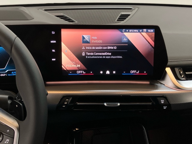 BMW X1 xDrive25e color Negro. Año 2025. 180KW(245CV). Híbrido Electro/Gasolina. En concesionario Proa Premium Palma de Illes Balears