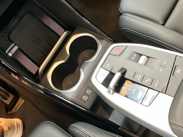 BMW X1 xDrive25e color Negro. Año 2025. 180KW(245CV). Híbrido Electro/Gasolina. En concesionario Proa Premium Palma de Illes Balears