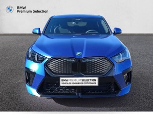 Fotos de BMW iX2 eDrive20 color Azul. Año 2025. 150KW(204CV). Eléctrico. En concesionario Marmotor de Las Palmas