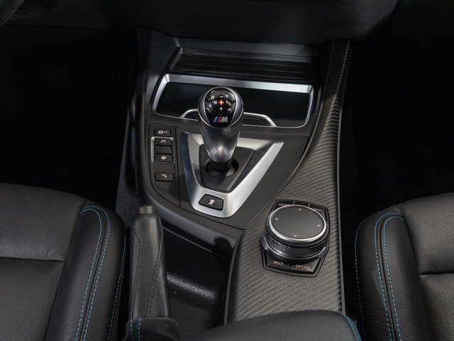 BMW M M2 Coupe Competition color Blanco. Año 2018. 302KW(410CV). Gasolina. En concesionario Oliva Motor Girona de Girona
