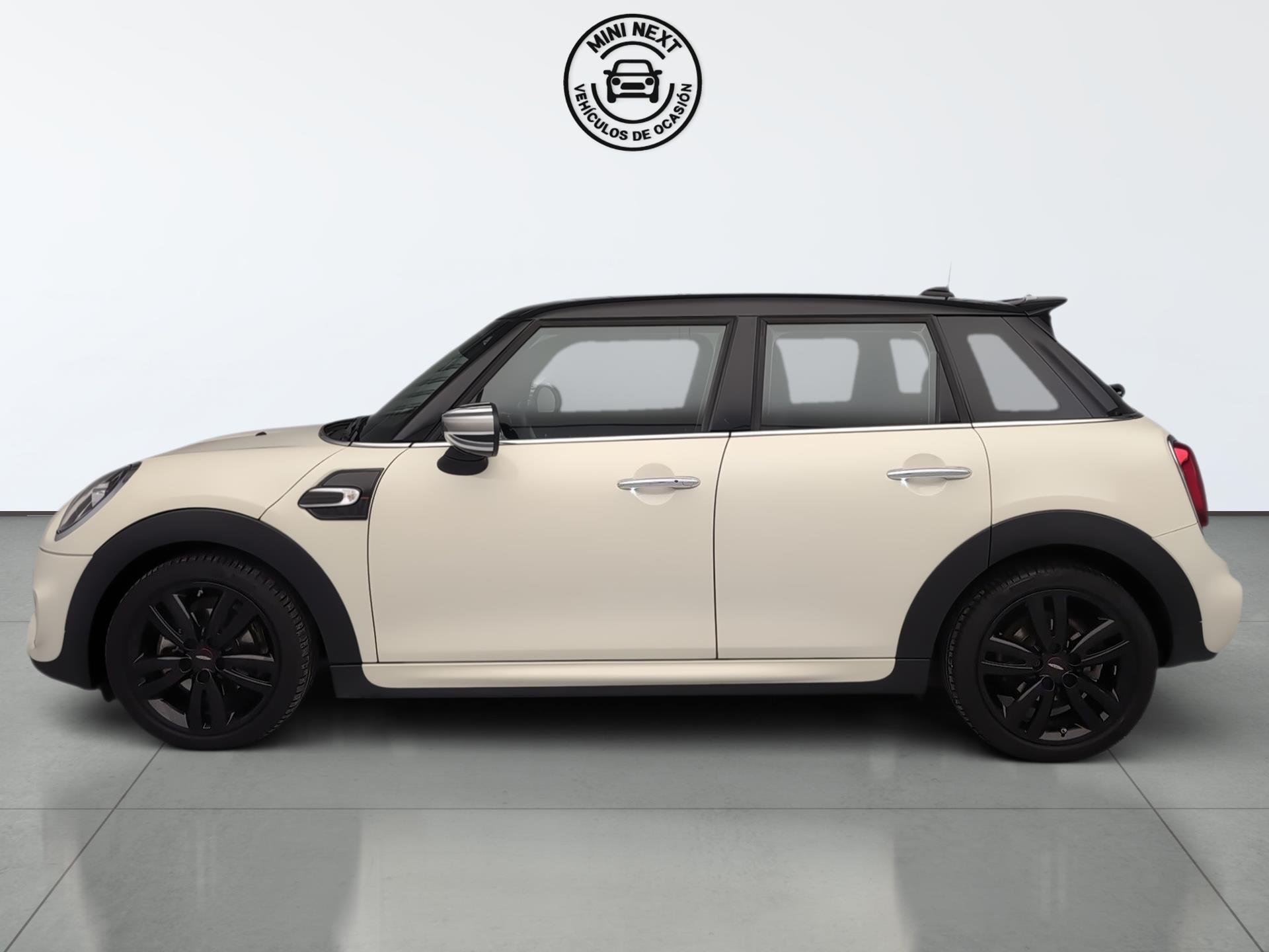 fotoG 2 del MINI MINI 5 Puertas Cooper 100 kW (136 CV) 136cv Gasolina del 2021 en Málaga