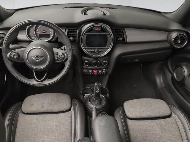 fotoG 5 del MINI MINI Cabrio Cooper 100 kW (136 CV) 136cv Gasolina del 2019 en Málaga