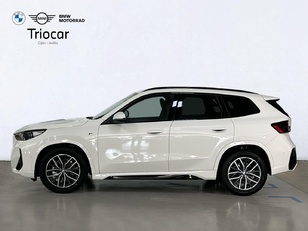 Fotos de BMW X1 sDrive18d color Blanco. Año 2025. 110KW(150CV). Diésel. En concesionario Triocar Gijón (Bmw y Mini) de Asturias