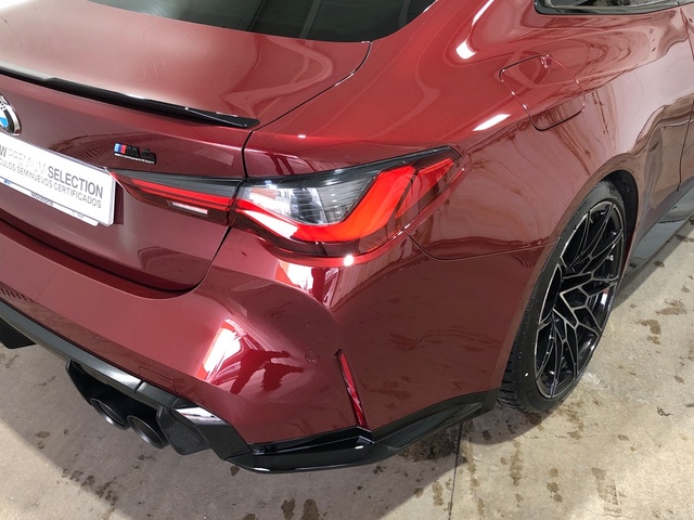 BMW M M4 Coupe color Rojo. Año 2024. 375KW(510CV). Gasolina. En concesionario Movilnorte El Plantio de Madrid