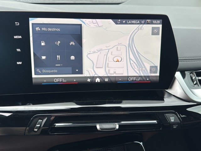 BMW Serie 2 218d Active Tourer color Blanco. Año 2025. 110KW(150CV). Diésel. En concesionario Enekuri Motor de Vizcaya