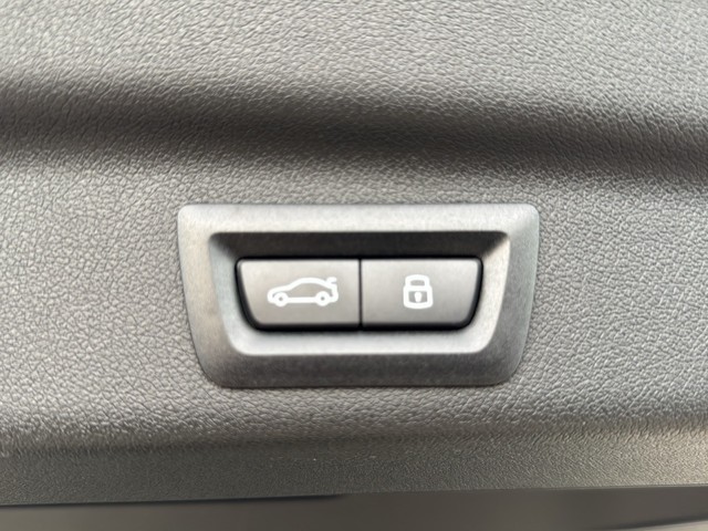 BMW Serie 2 218d Active Tourer color Blanco. Año 2025. 110KW(150CV). Diésel. En concesionario Enekuri Motor de Vizcaya