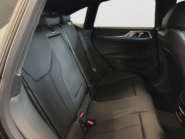 BMW Serie 4 420d Gran Coupe color Negro. Año 2025. 140KW(190CV). Diésel. En concesionario Enekuri Motor de Vizcaya