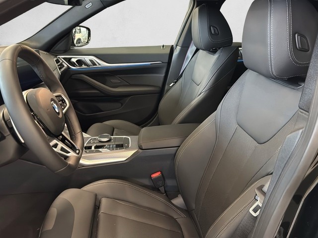 BMW Serie 4 420d Gran Coupe color Negro. Año 2025. 140KW(190CV). Diésel. En concesionario Enekuri Motor de Vizcaya