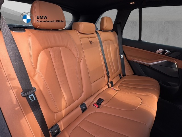BMW X5 xDrive30d color Azul. Año 2021. 210KW(286CV). Diésel. En concesionario BMW Avilcar Ávila de Ávila