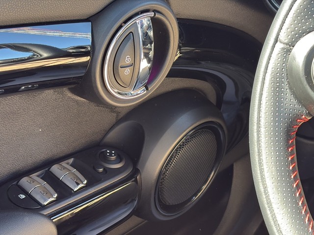 fotoG 11 del MINI MINI 5 Puertas Cooper S 141 kW (192 CV) 192cv Gasolina del 2016 en Segovia