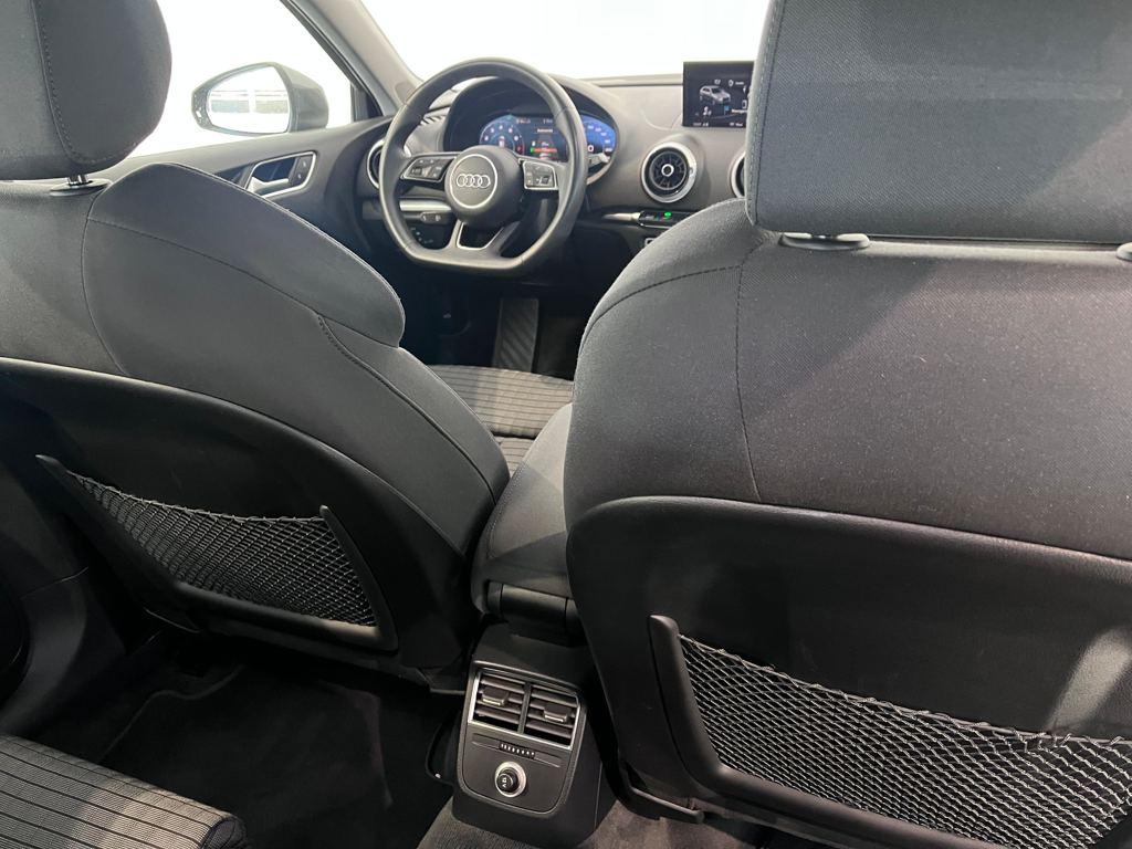 Audi A3 Sportback 40 e-tron en Barcelona