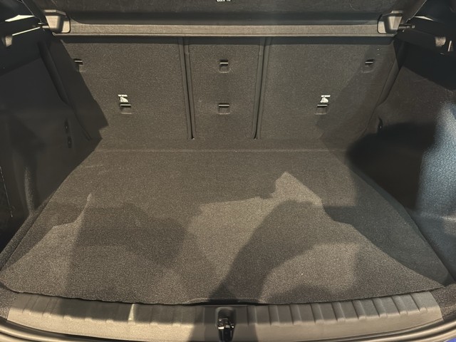 BMW Serie 2 218d Active Tourer color Negro. Año 2025. 110KW(150CV). Diésel. En concesionario Enekuri Motor de Vizcaya