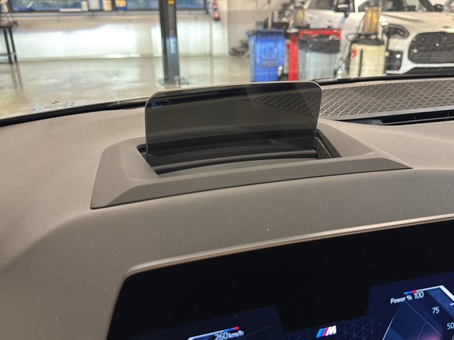 BMW Serie 2 218d Active Tourer color Negro. Año 2025. 110KW(150CV). Diésel. En concesionario Enekuri Motor de Vizcaya