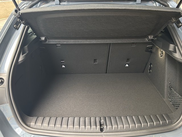 BMW Serie 1 120d color Gris. Año 2025. 120KW(163CV). Diésel. En concesionario Enekuri Motor de Vizcaya