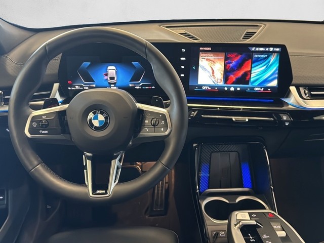 BMW X2 sDrive20i color Gris. Año 2025. 125KW(170CV). Gasolina. En concesionario Enekuri Motor de Vizcaya