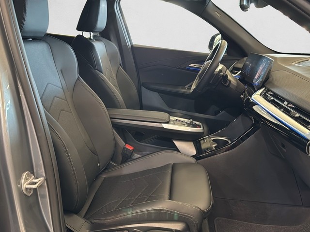 BMW X2 sDrive20i color Gris. Año 2025. 125KW(170CV). Gasolina. En concesionario Enekuri Motor de Vizcaya