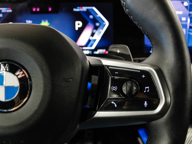 BMW X3 xDrive20d color Azul. Año 2024. 145KW(197CV). Diésel. En concesionario Barcelona Premium -- GRAN VIA de Barcelona