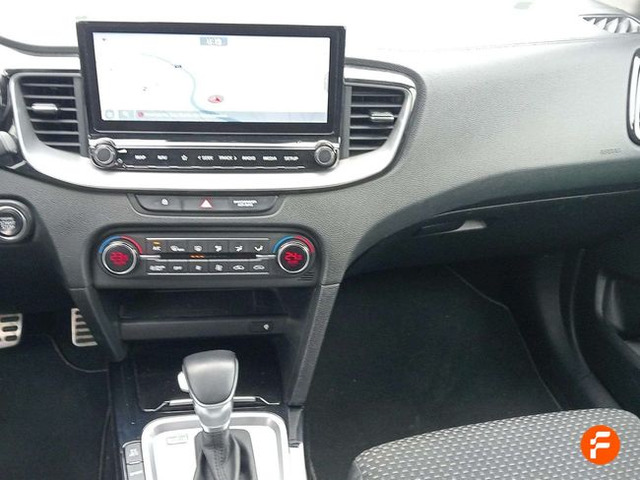 Foto 17 Kia XCeed 1.6 GDi PHEV eDrive 104 kW (141 CV)