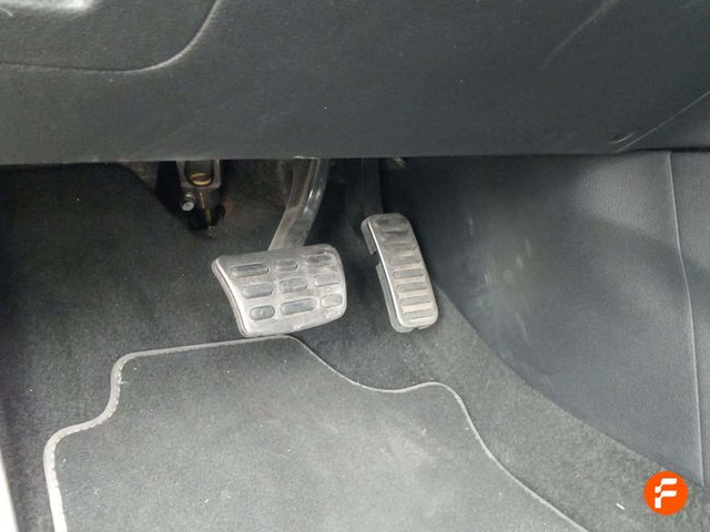 Foto 24 Kia XCeed 1.6 GDi PHEV eDrive 104 kW (141 CV)