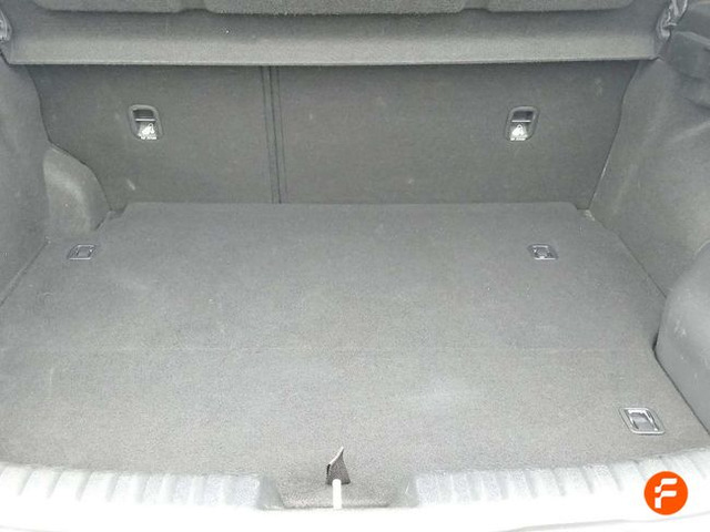 Foto 30 Kia XCeed 1.6 GDi PHEV eDrive 104 kW (141 CV)