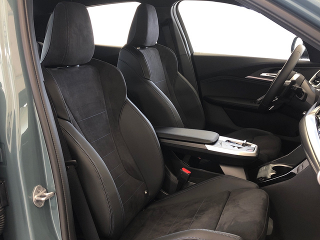 BMW X2 sDrive20i color Verde. Año 2025. 125KW(170CV). Gasolina. En concesionario Vehinter Getafe de Madrid