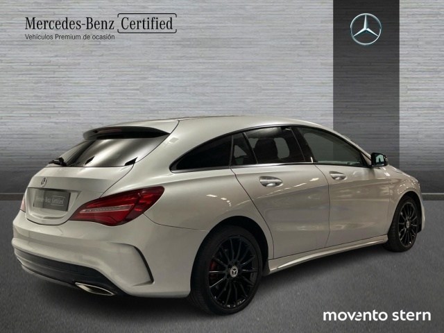 Mercedes-Benz CLA Shooting Brake 200 en Barcelona